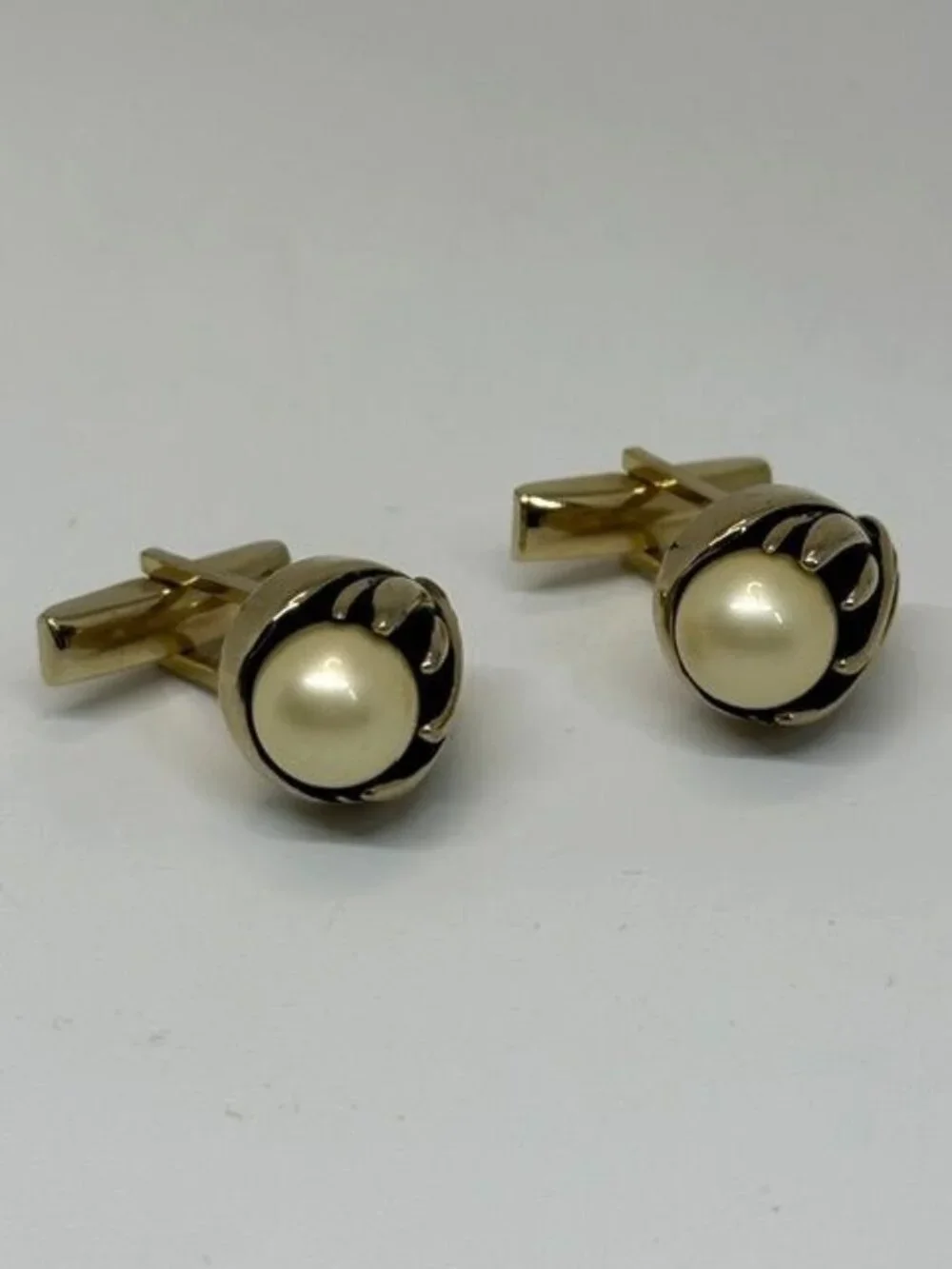 Vintage Gold Tone and Faux Pearl Unisex Cufflinks
